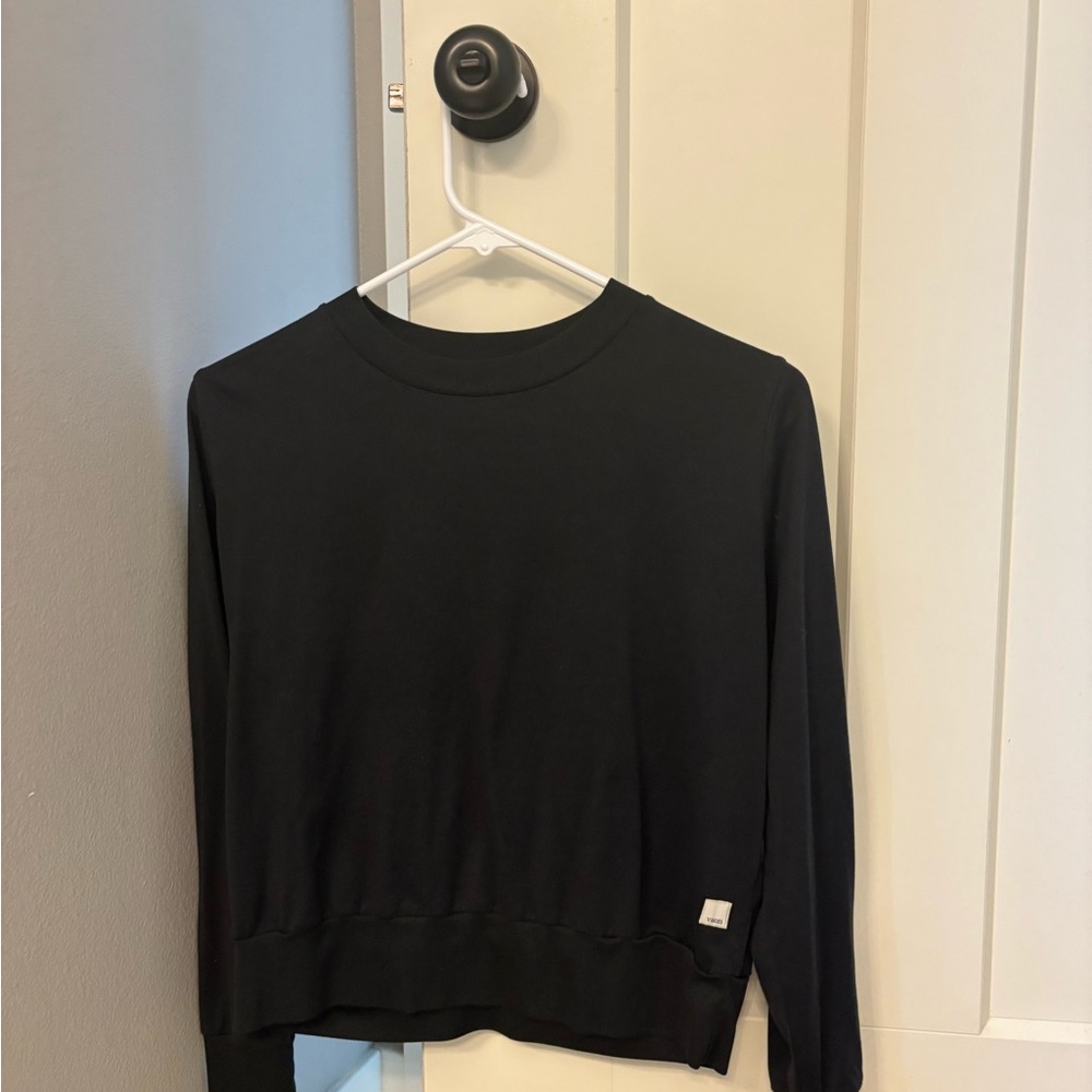 Vuori Black Women's Sweatshirt
